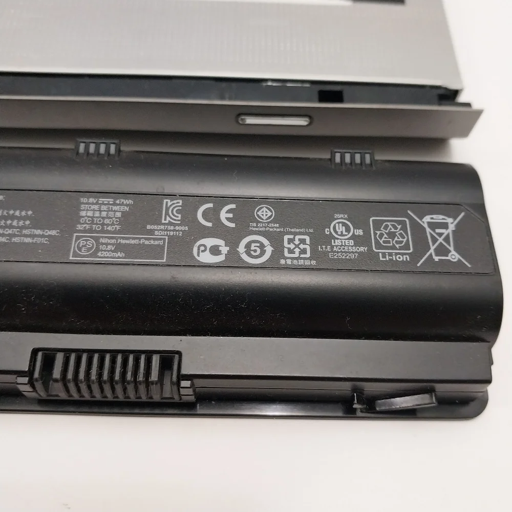 HP Black Notebook Battery and Computer Parts Set